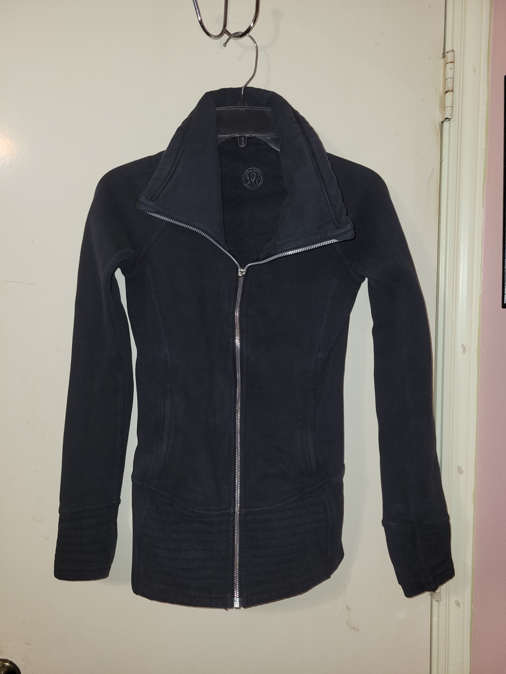 lululemon athletica Black Zip-Up Bomber Jacket